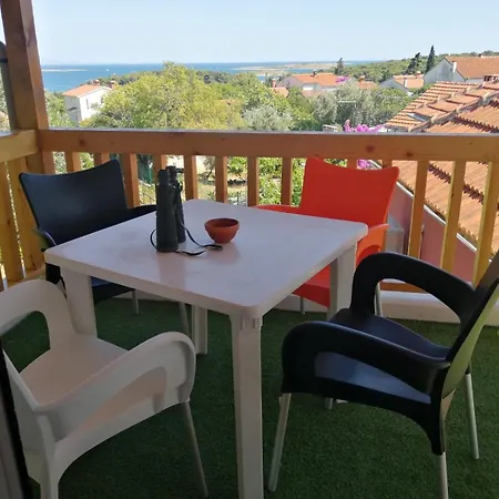 Gæstehus And With Parking Space Premantura, Medulin - 24363 3*